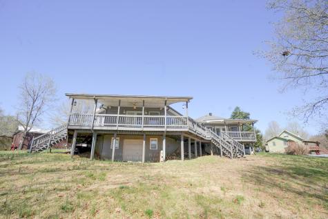 165 Cedar Point Road Bumpus Mills TN 37028