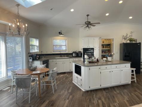 165 Cedar Point Road Bumpus Mills TN 37028