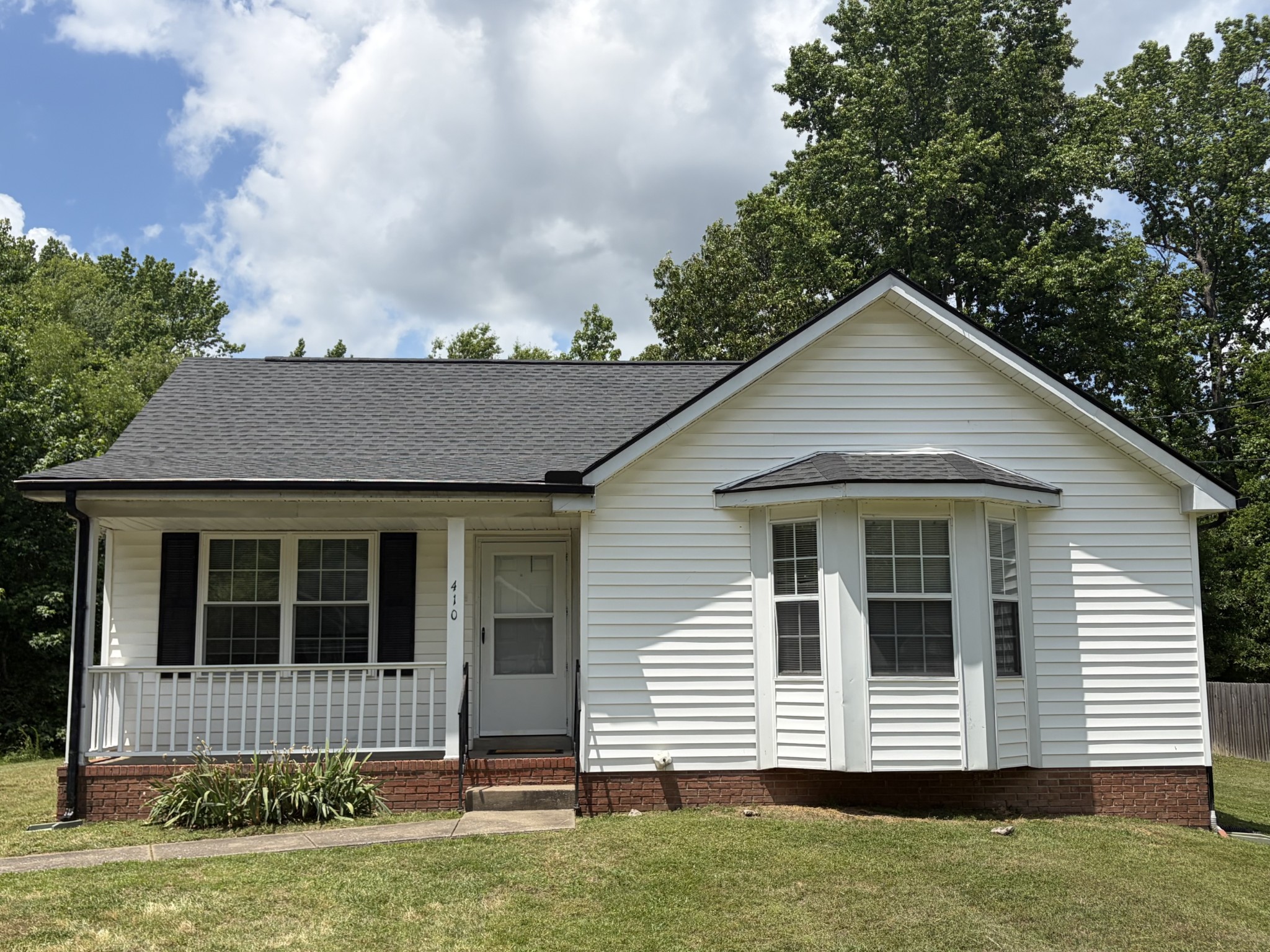 410 Roselawn Drive Clarksville TN 37042