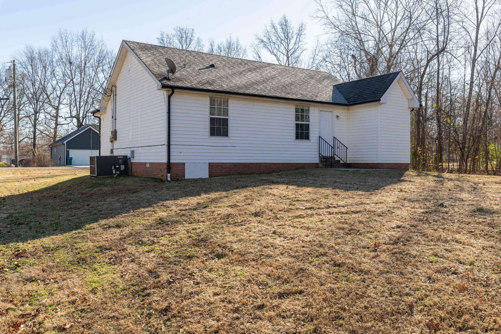 410 Roselawn Drive Clarksville TN 37042