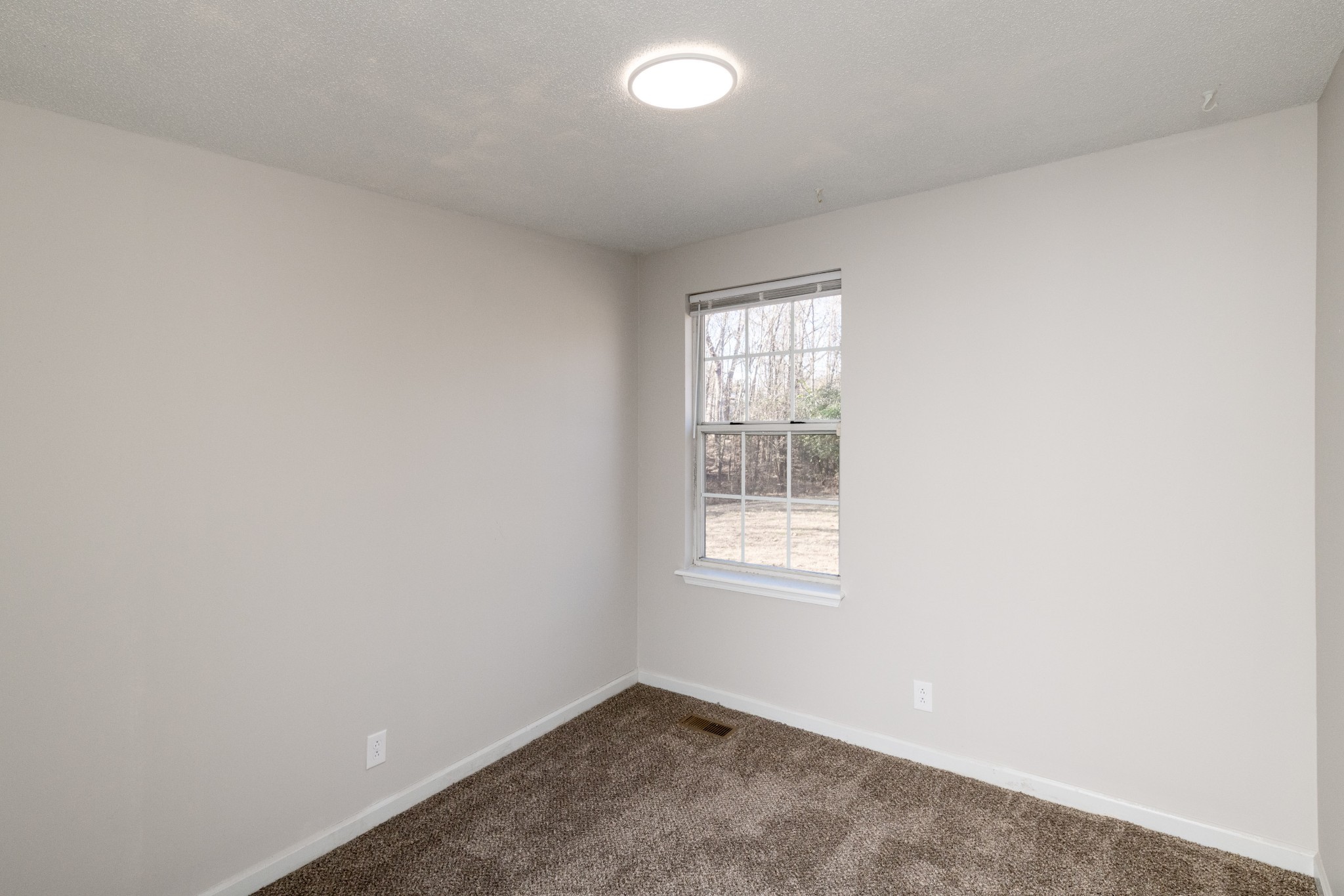 410 Roselawn Drive Clarksville TN 37042