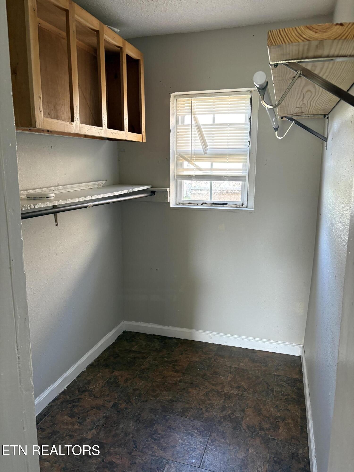 823 Siluria Street Harriman TN 37748