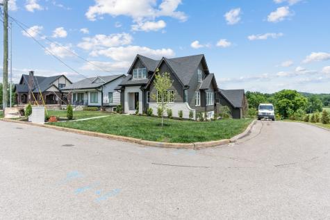 1919 Holly Street Nashville TN 37206