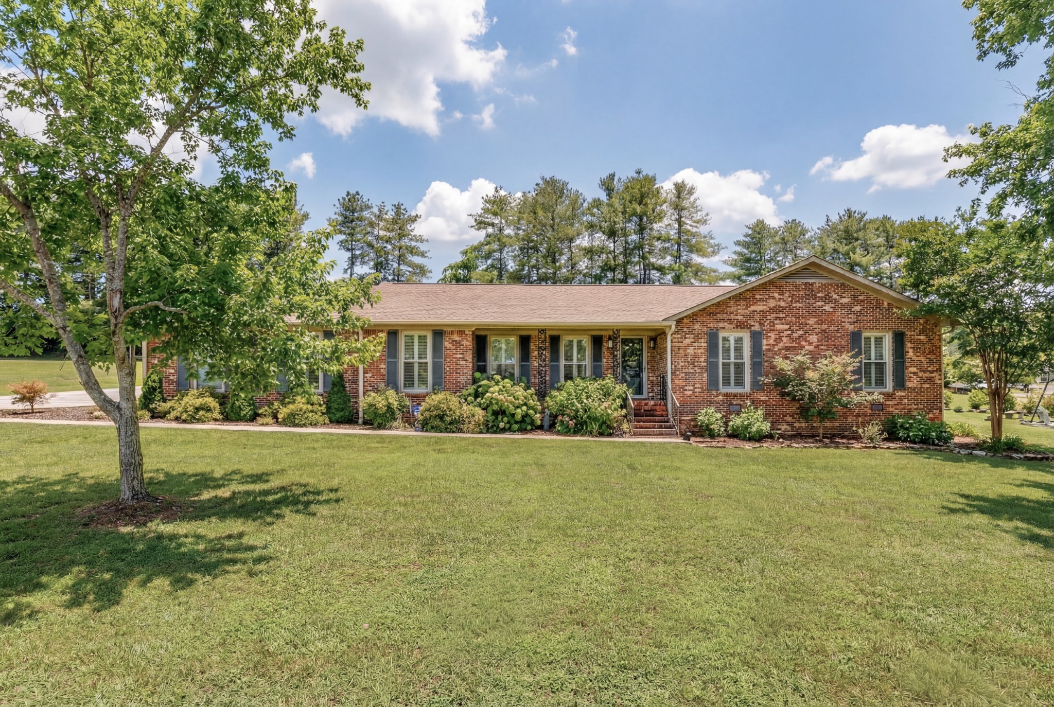 1886 Wellsbrook Drive Fayetteville TN 37334