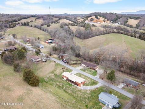 1423 Emily Drive Sevierville TN 37876