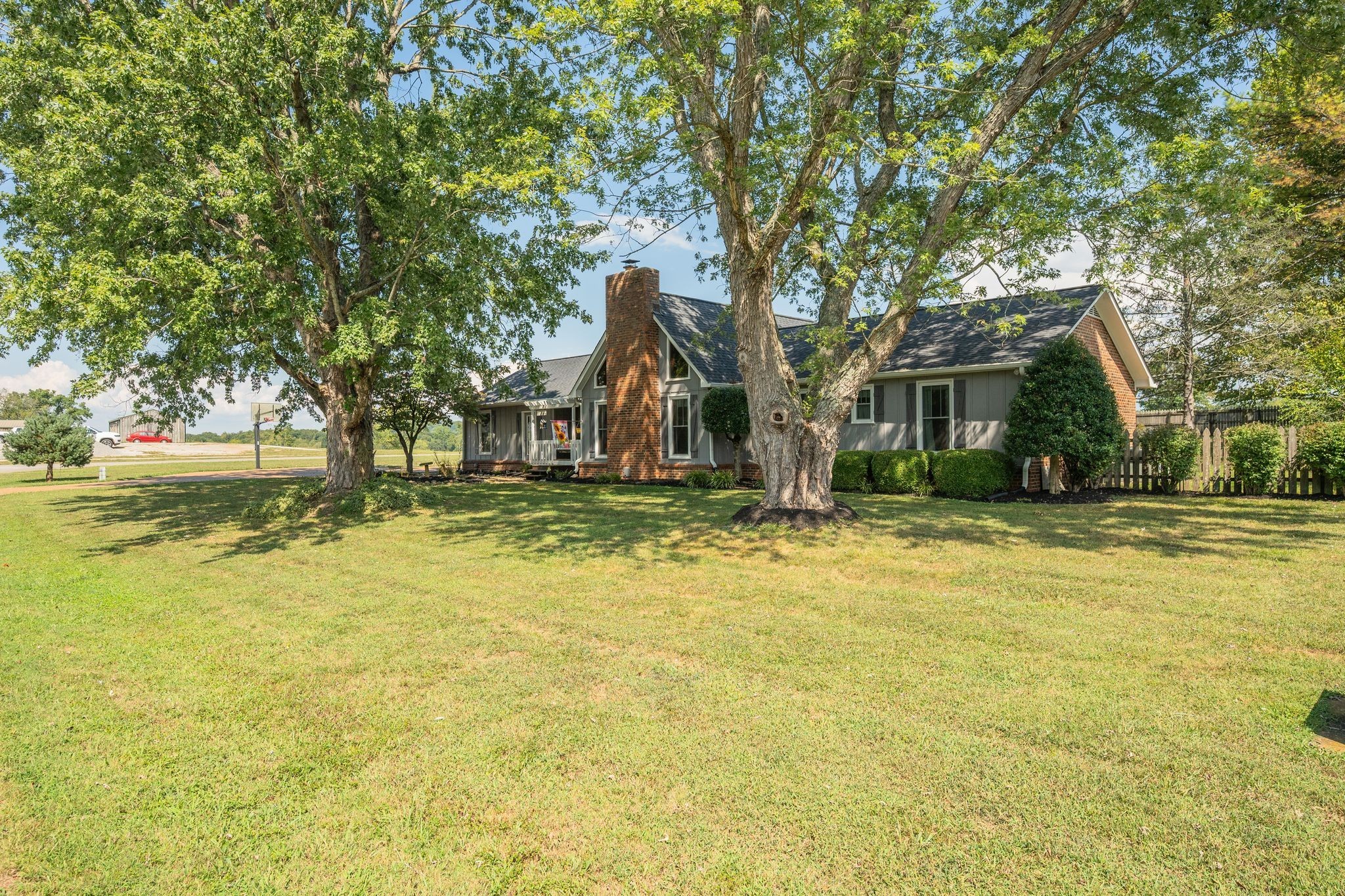 131 Stoneybrook Road Columbia TN 38401