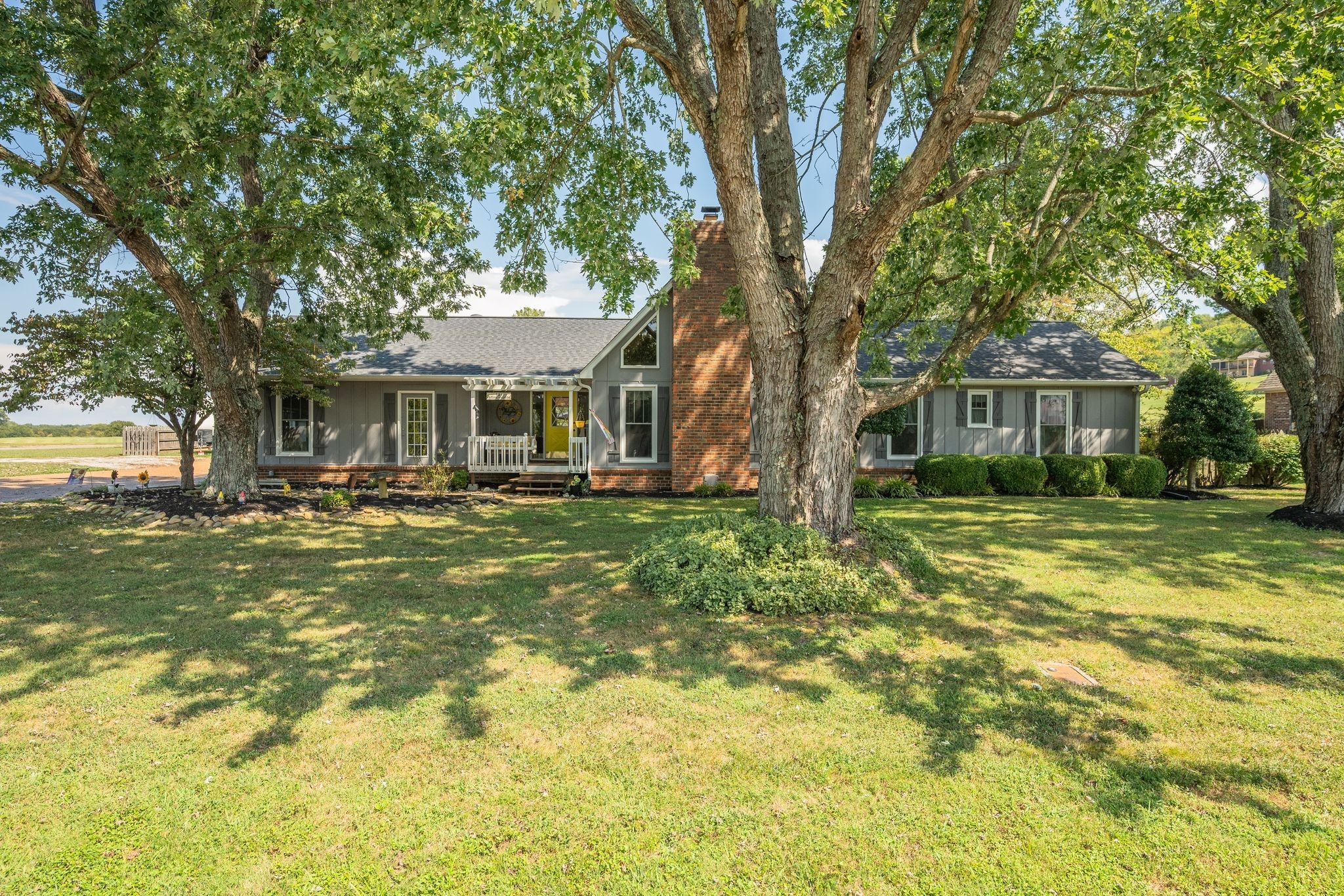 131 Stoneybrook Road Columbia TN 38401