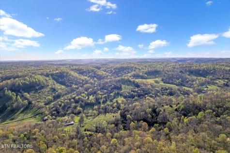 1624 Bartlett Hollow Road Petersburg TN 37144