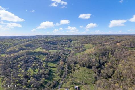 1624 Bartlett Hollow Road Petersburg TN 37144