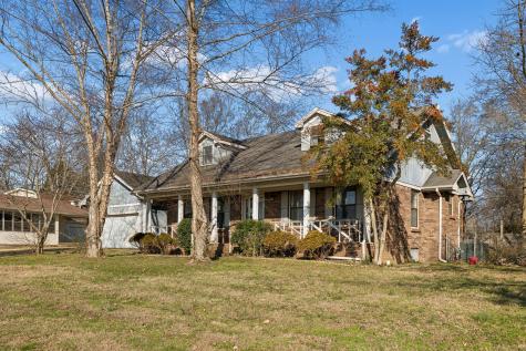 1119 Peninsula Drive Gallatin TN 37066