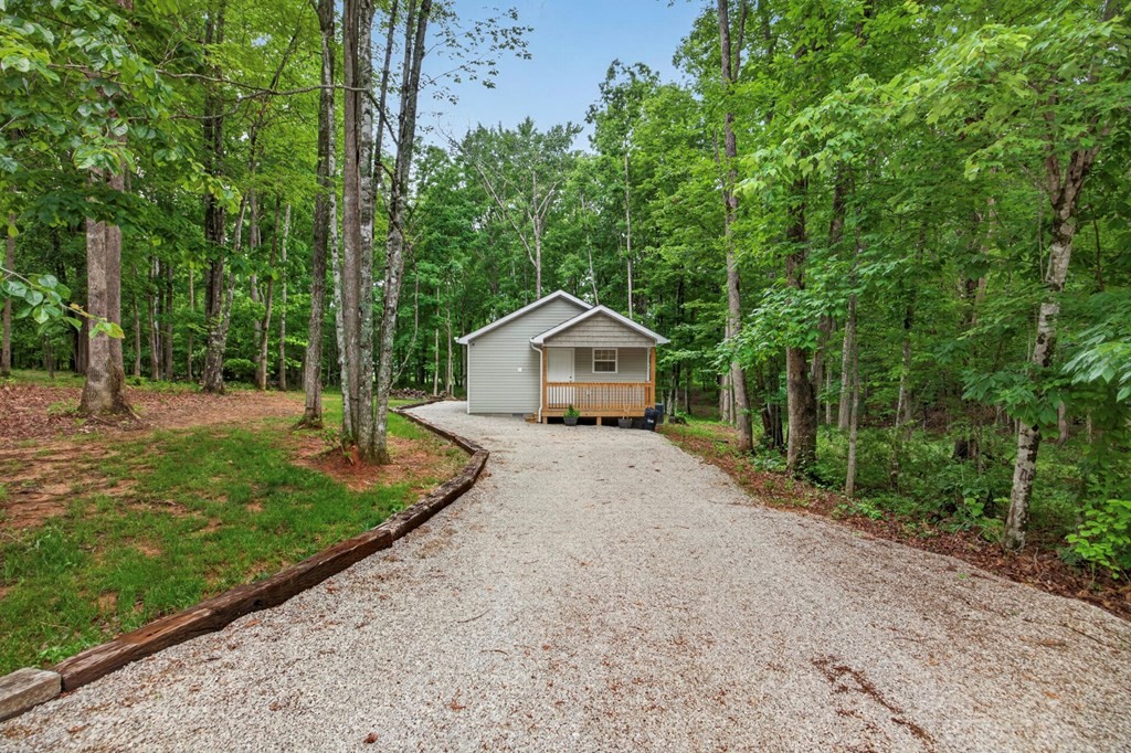 12111221 Camp Belle Air Road Sparta TN 38583