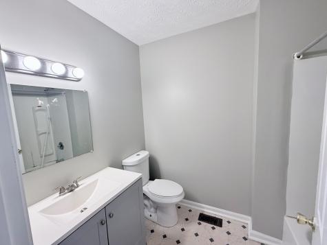 2111 14th Ave, N Nashville TN 37208