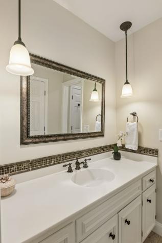 1044 Todd Preis Drive Nashville TN 37221