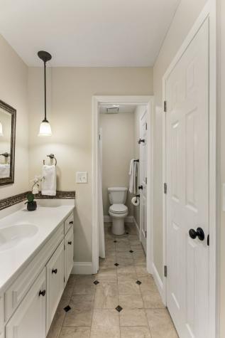 1044 Todd Preis Drive Nashville TN 37221
