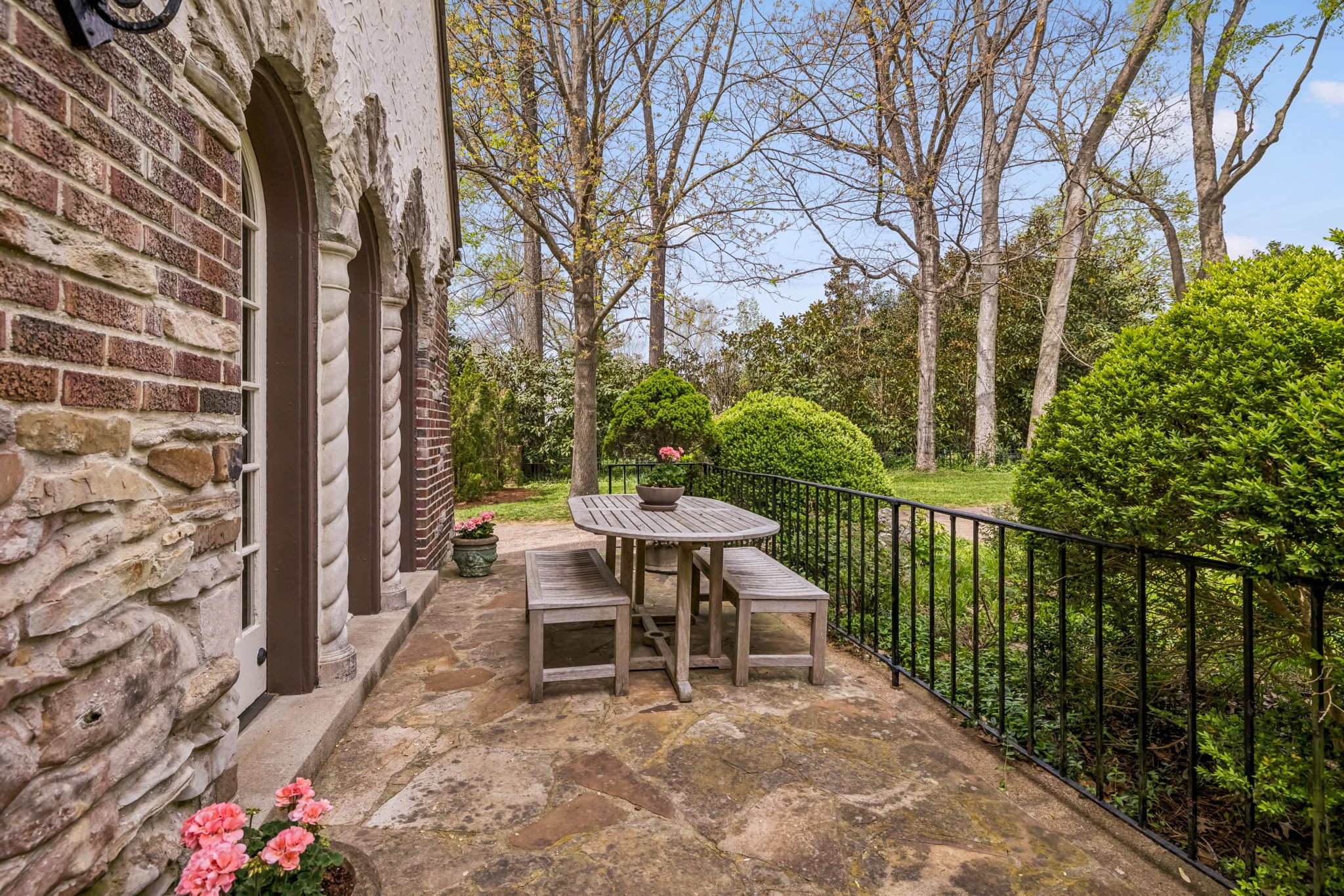 219 Deer Park Circle Nashville TN 37205