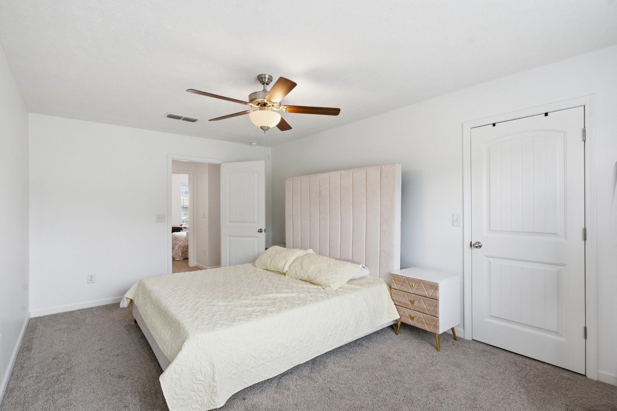 1003 Bradburn Village Drive Antioch TN 37013