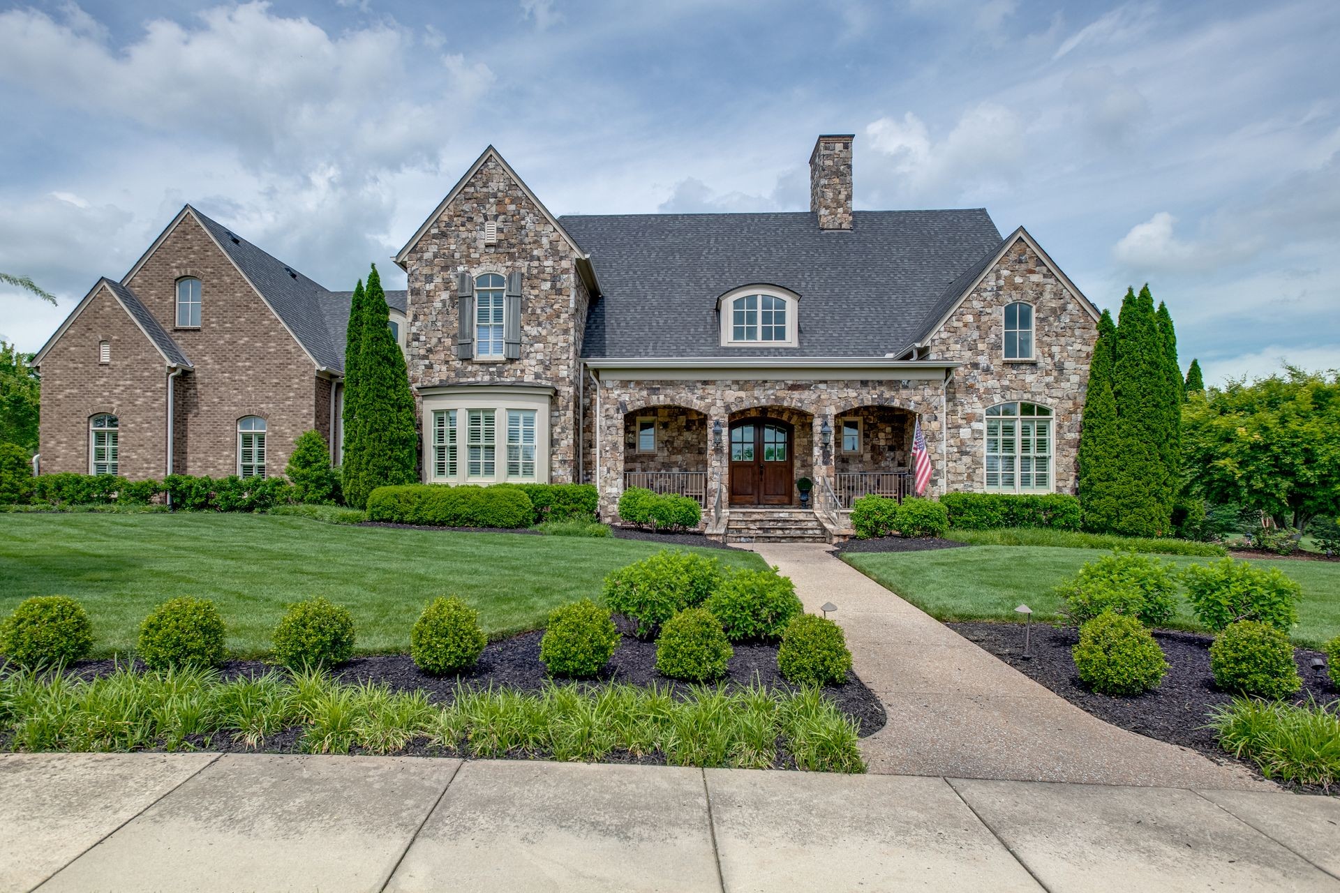 6029 Native Pony Trail College Grove TN 37046