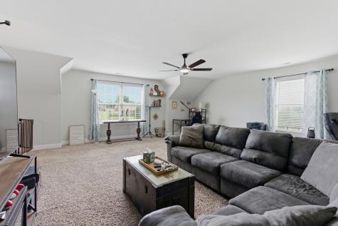 2004 Chapel Court Murfreesboro TN 37128