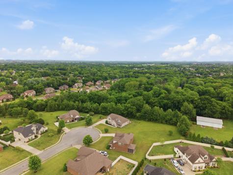 2004 Chapel Court Murfreesboro TN 37128