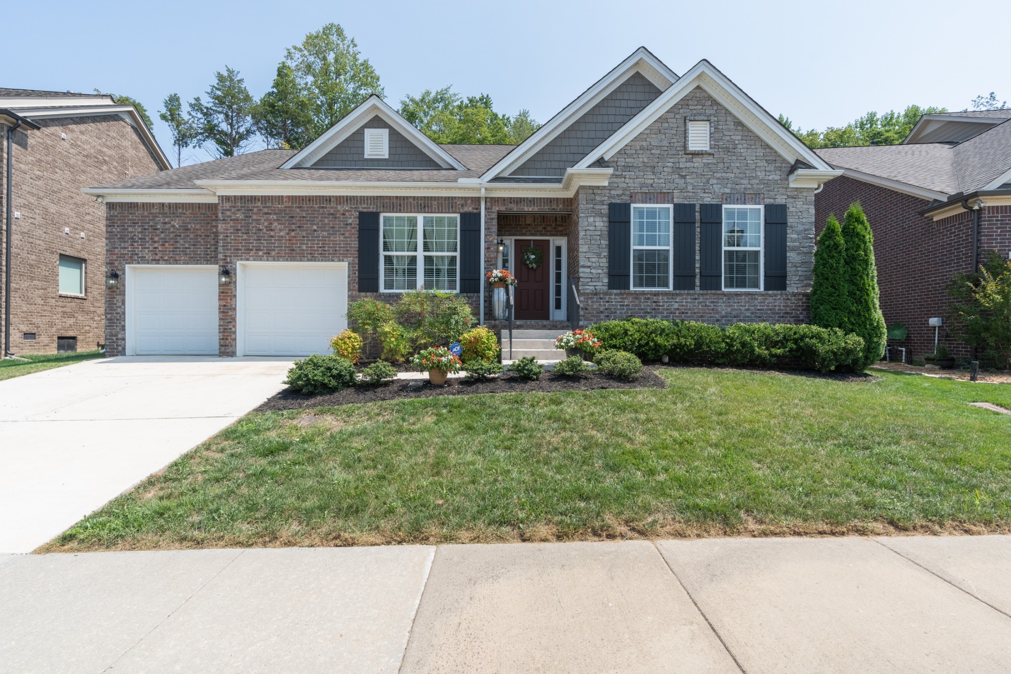 8541 Beautiful Valley Drive Nashville TN 37221