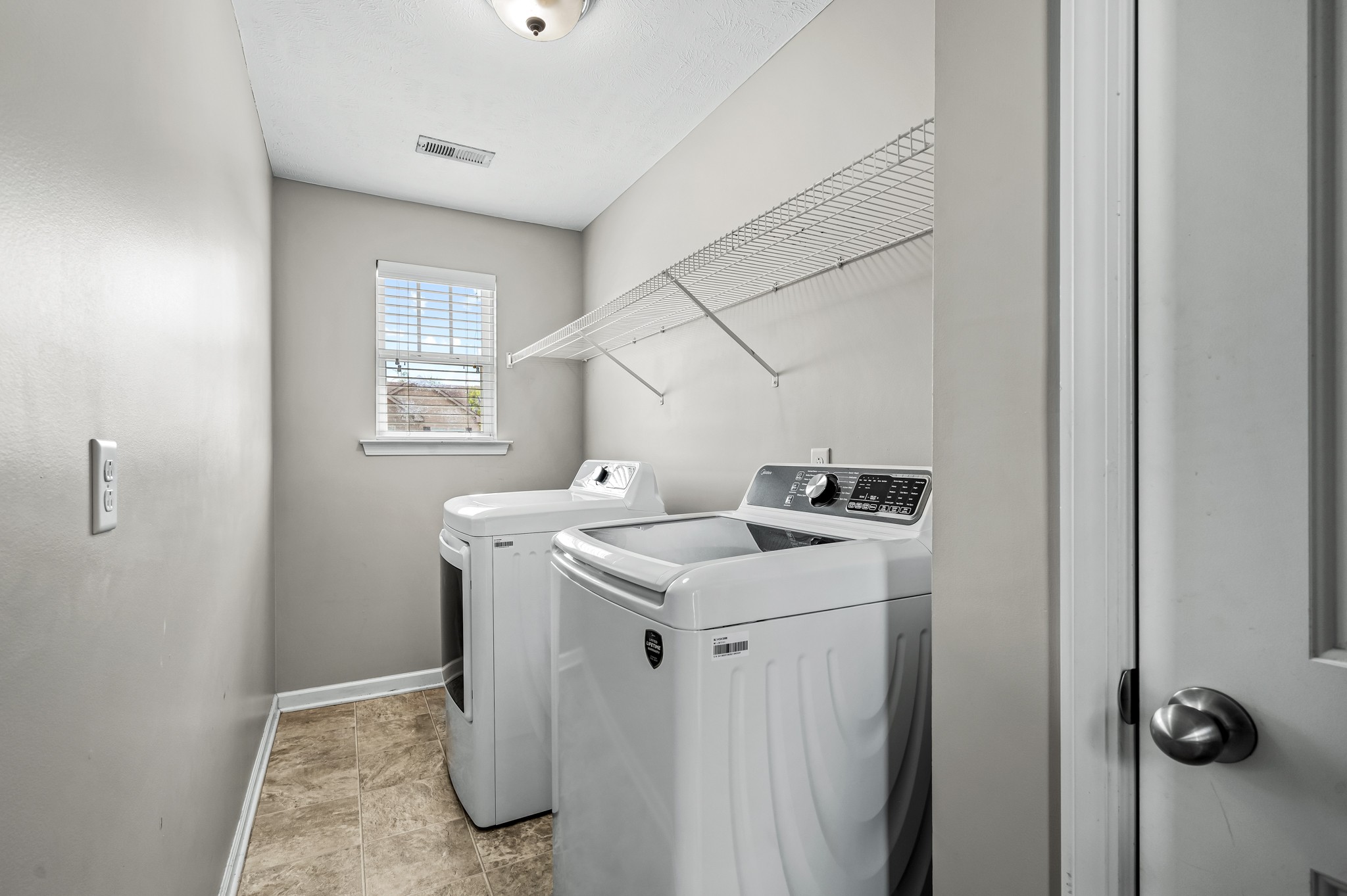 1825 Warmingfield Drive Murfreesboro TN 37127