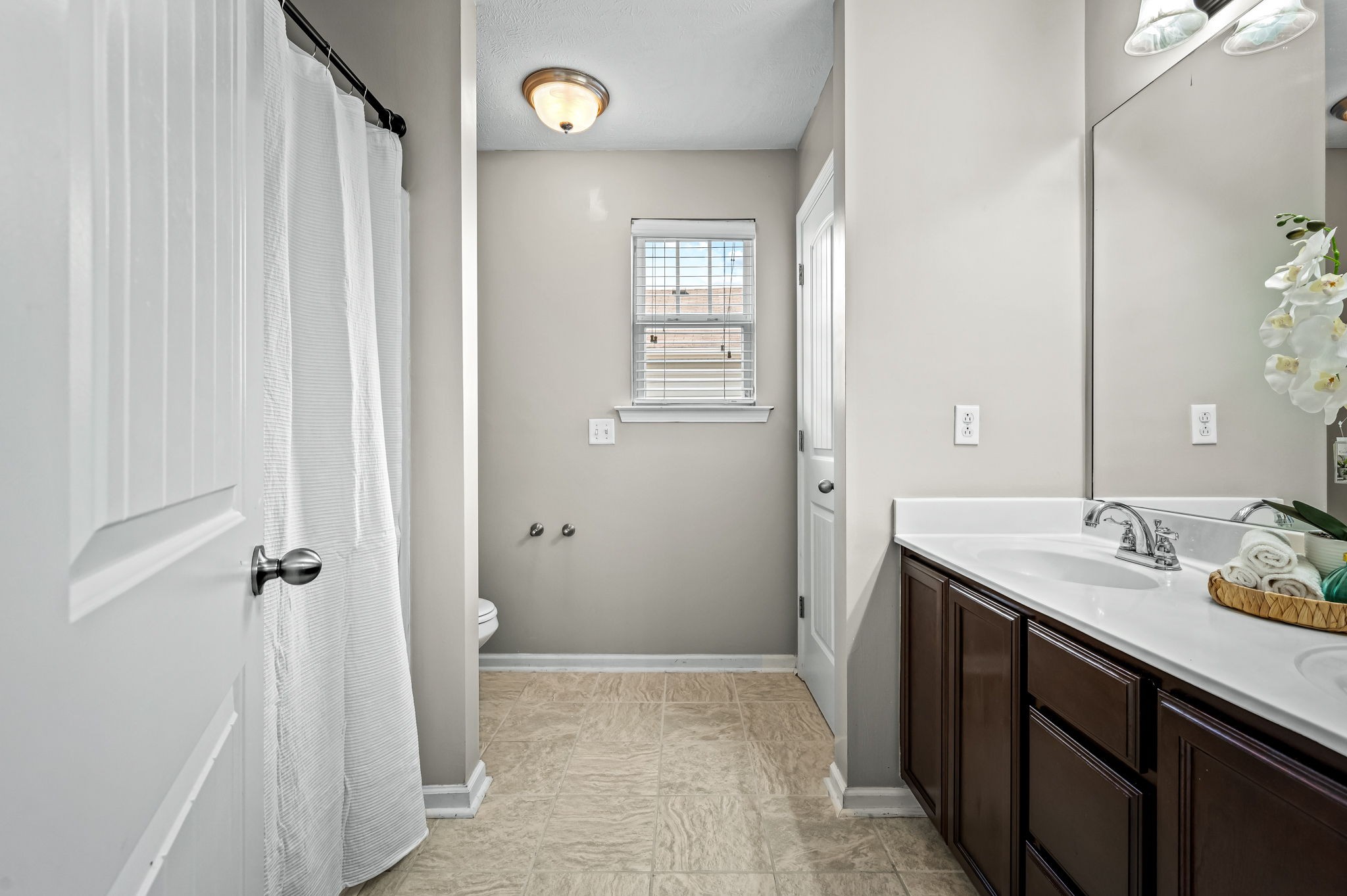 1825 Warmingfield Drive Murfreesboro TN 37127