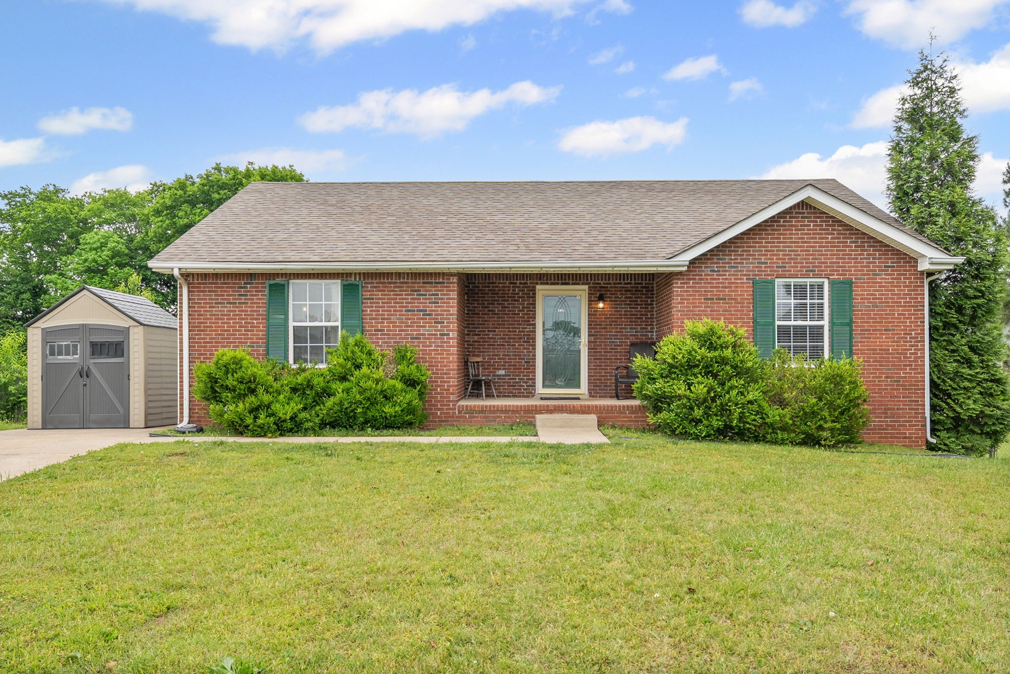 1051 Chucker Court Clarksville TN 37042