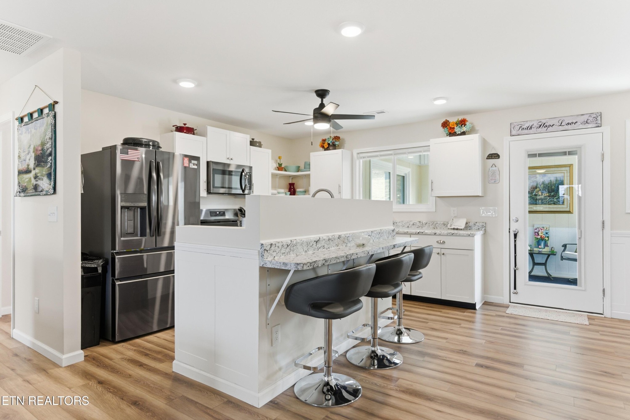 6911 Fairview Road Corryton TN 37721