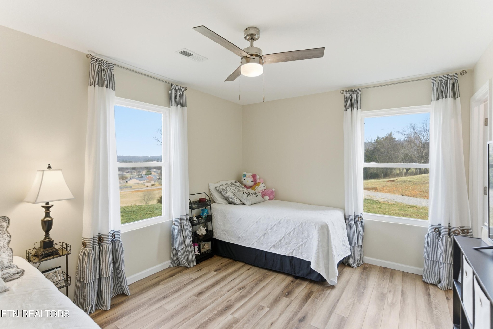 6911 Fairview Road Corryton TN 37721