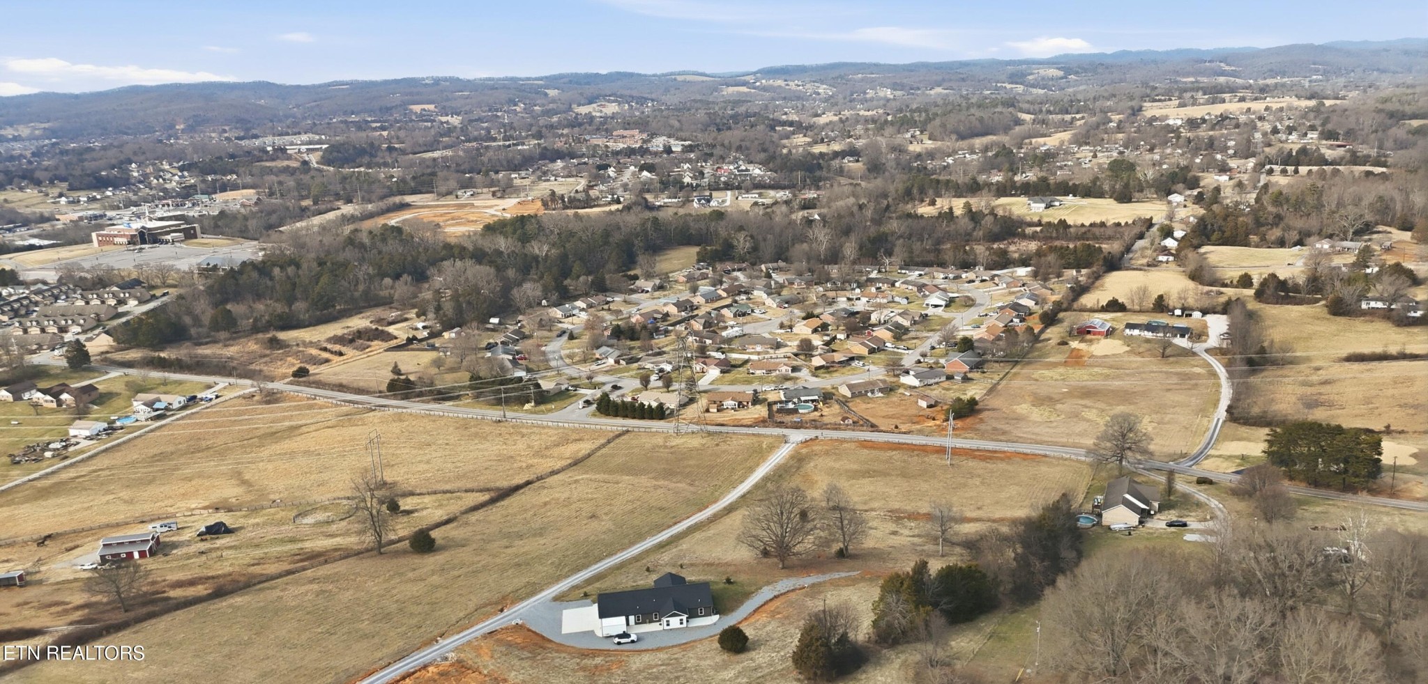 6911 Fairview Road Corryton TN 37721
