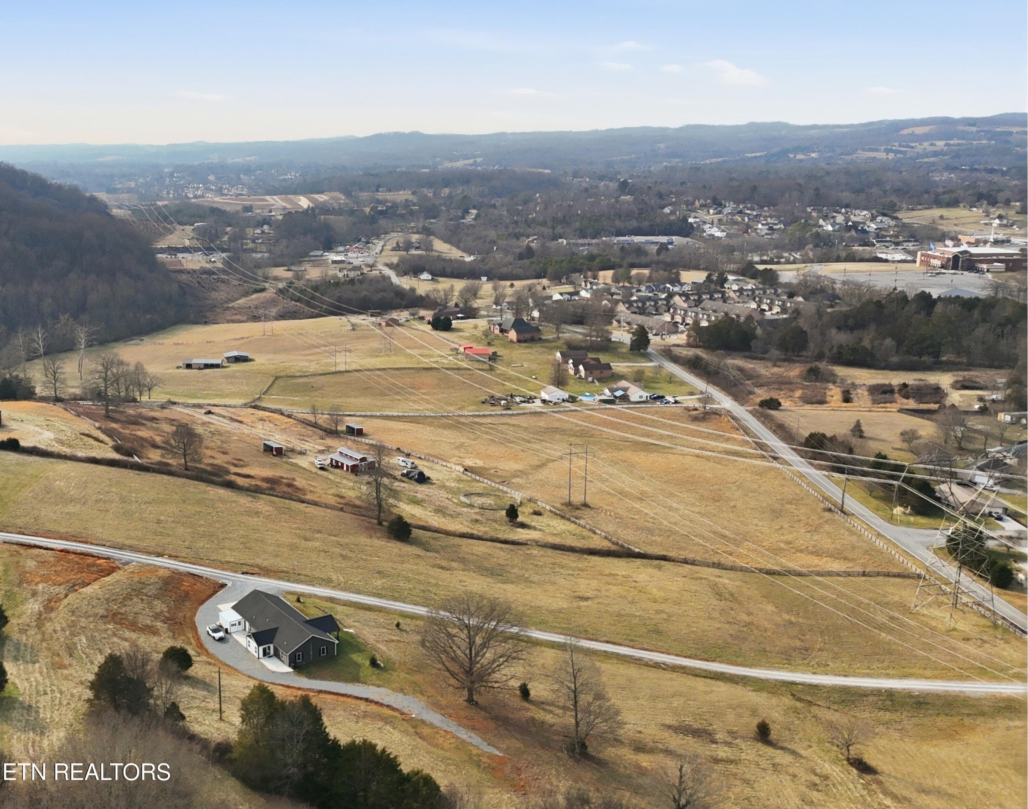 6911 Fairview Road Corryton TN 37721