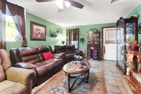 2113 Highway 12, N Ashland City TN 37015