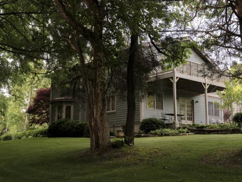 1098 Fred Gibbs Road White Bluff TN 37187