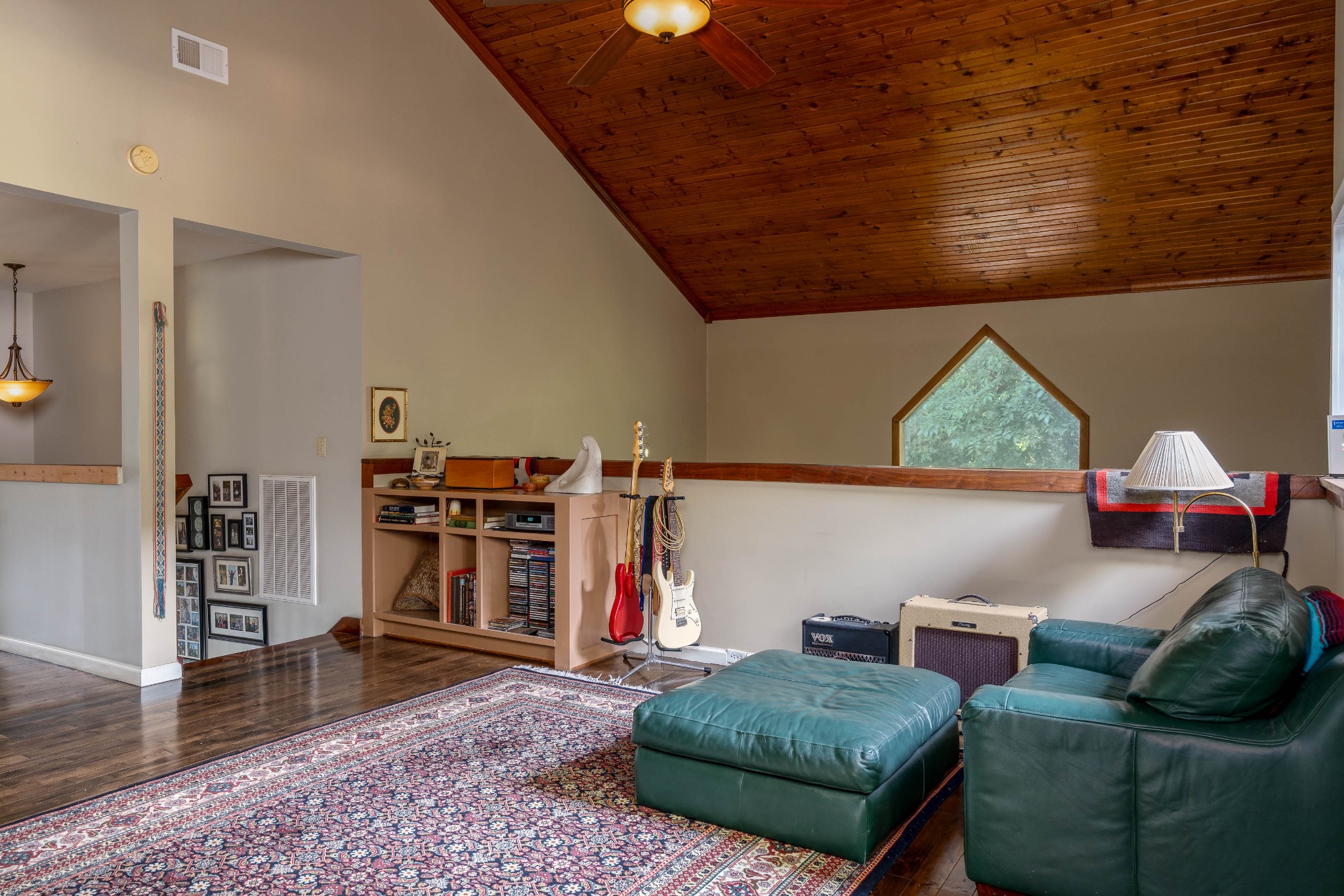 1098 Fred Gibbs Road White Bluff TN 37187