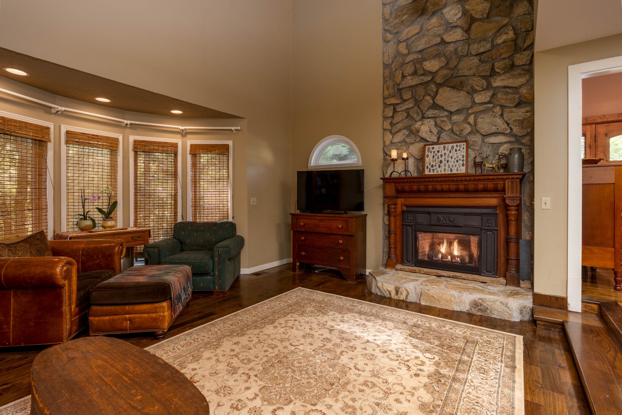 1098 Fred Gibbs Road White Bluff TN 37187
