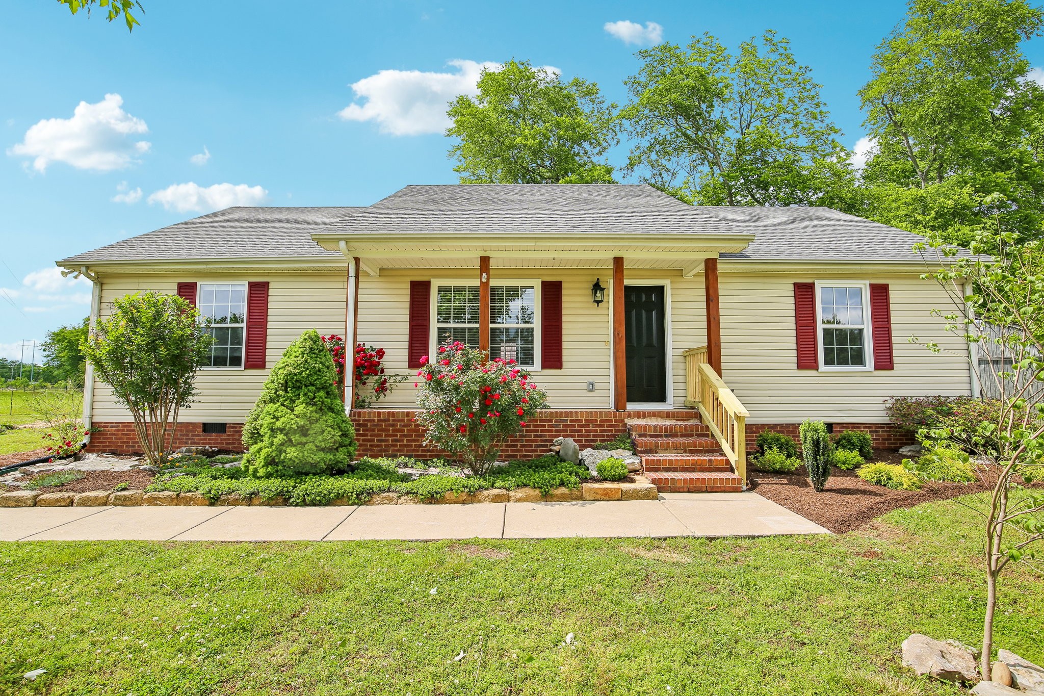 136 Conquest Court Unionville TN 37180