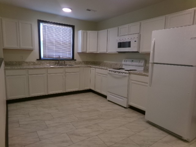 625 Greenwood Avenue Clarksville TN 37040