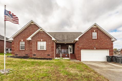 446 Robins Trail Westmoreland TN 37186