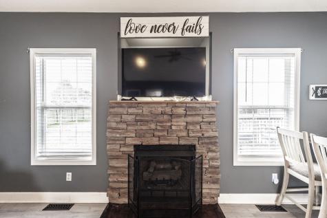 446 Robins Trail Westmoreland TN 37186