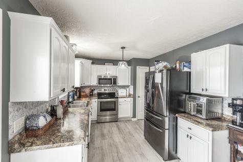 446 Robins Trail Westmoreland TN 37186