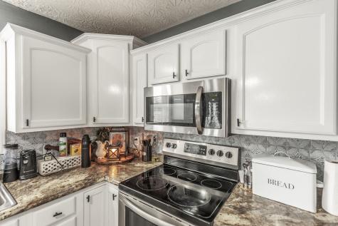 446 Robins Trail Westmoreland TN 37186