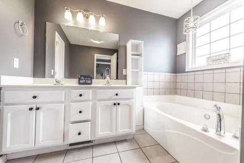 446 Robins Trail Westmoreland TN 37186