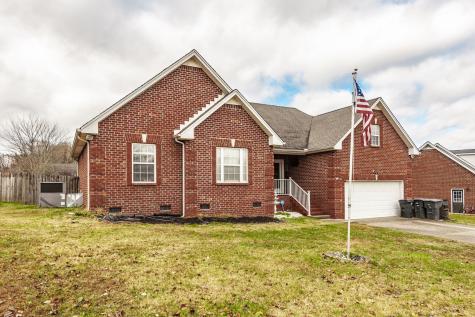 446 Robins Trail Westmoreland TN 37186