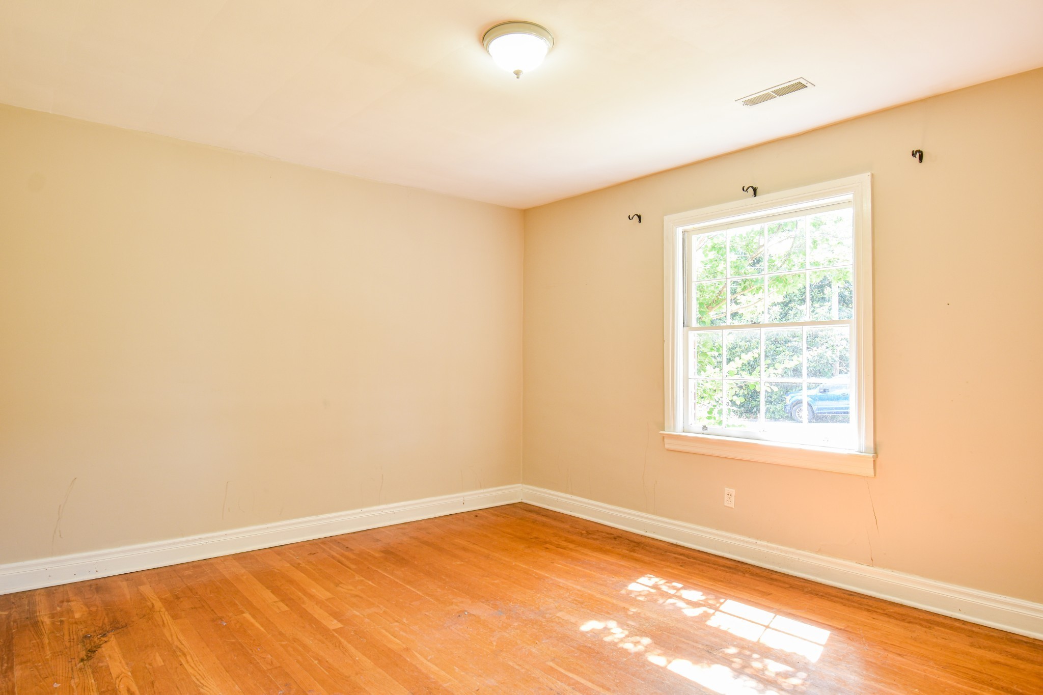 1204 Rolling Fields Drive Columbia TN 38401