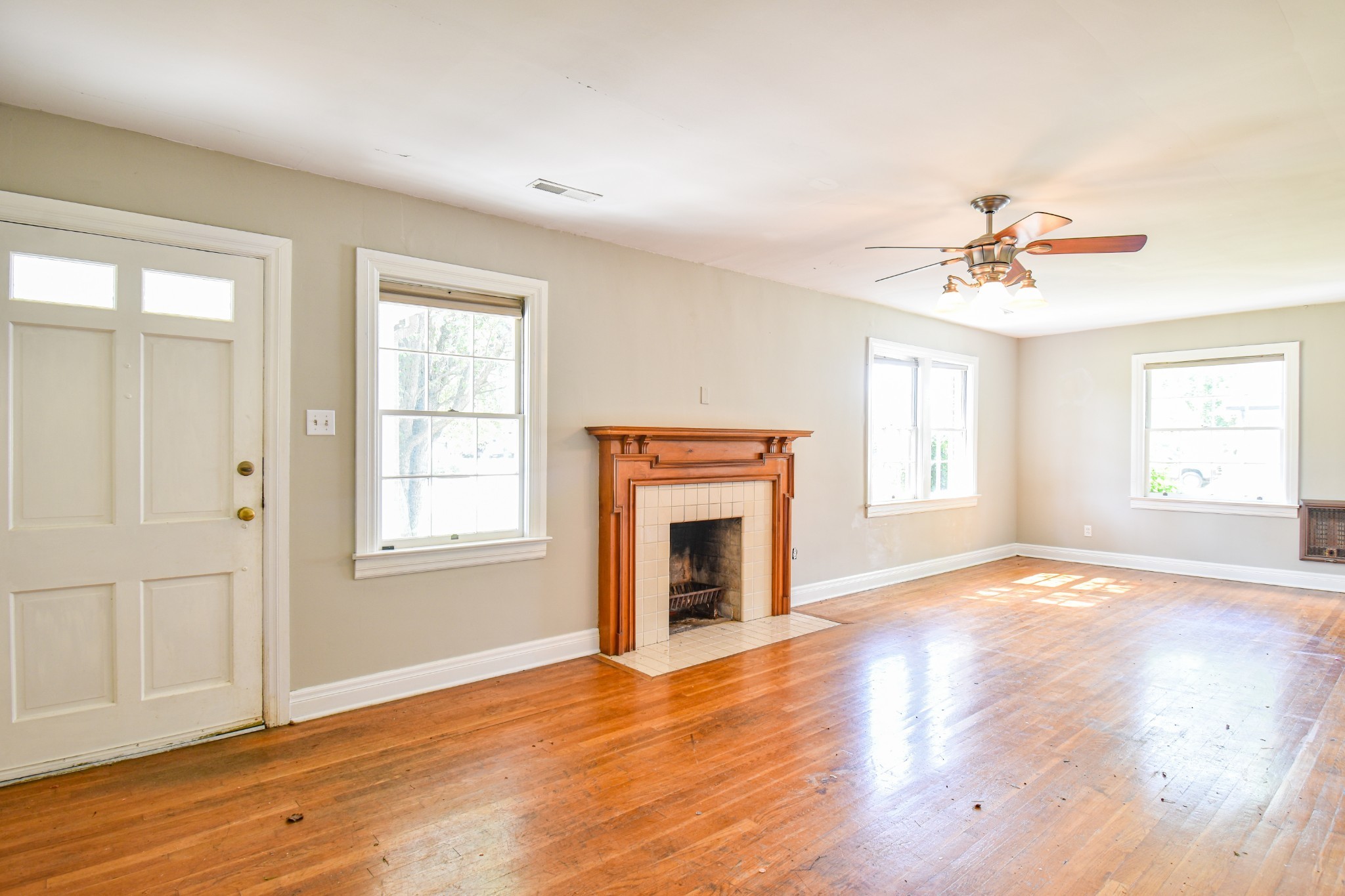 1204 Rolling Fields Drive Columbia TN 38401
