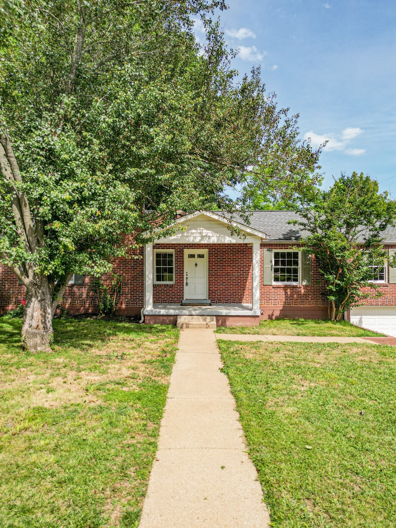 1204 Rolling Fields Drive Columbia TN 38401