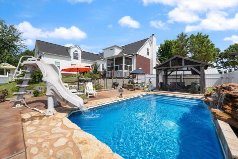 502 Woody Way Burns TN 37029