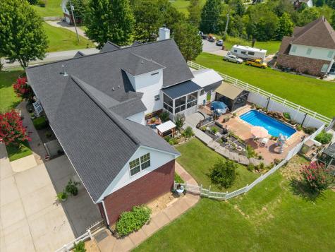 502 Woody Way Burns TN 37029