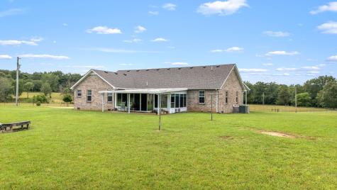 4330 River Lane Milton TN 37118