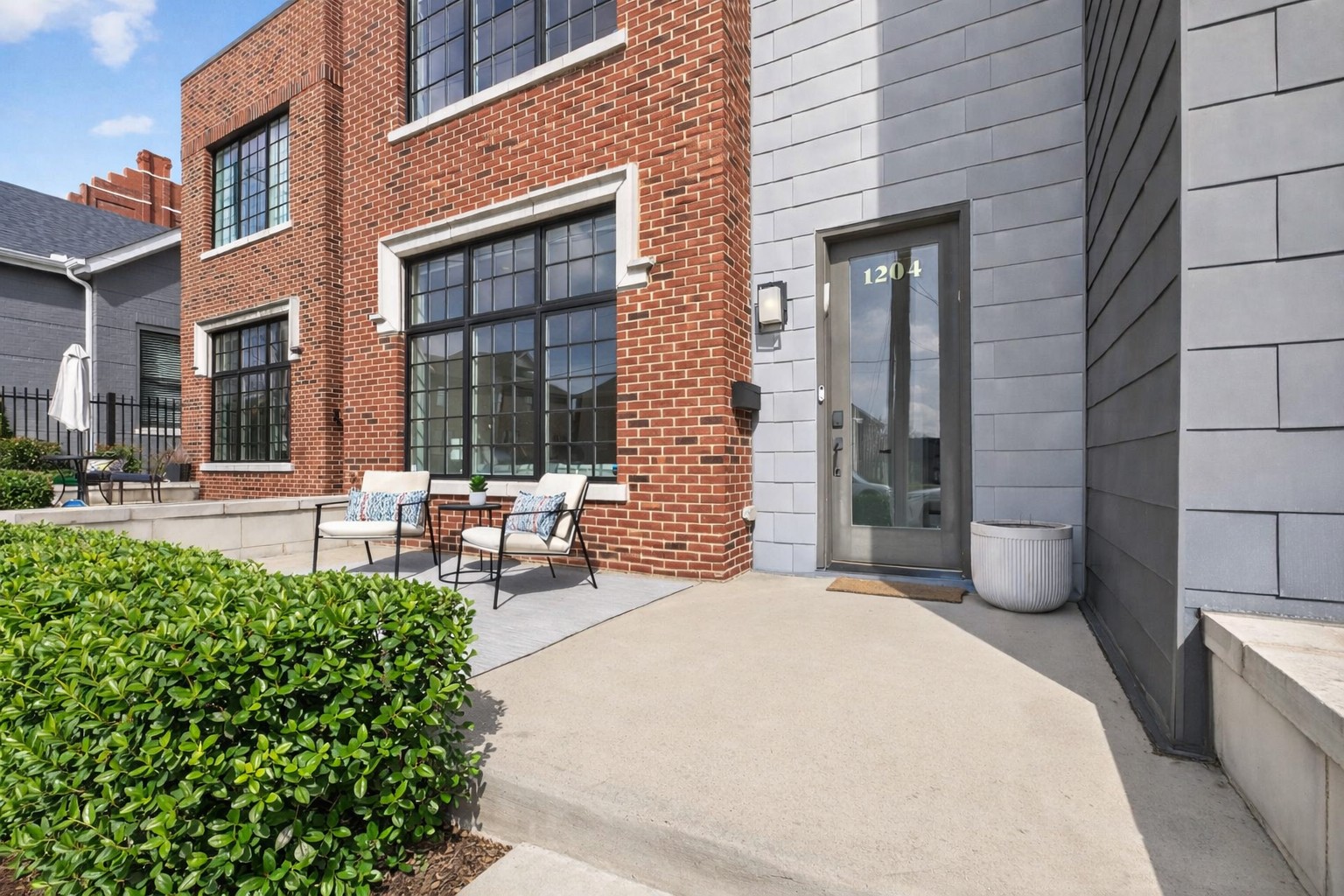 1204 7th Ave, N Nashville TN 37208